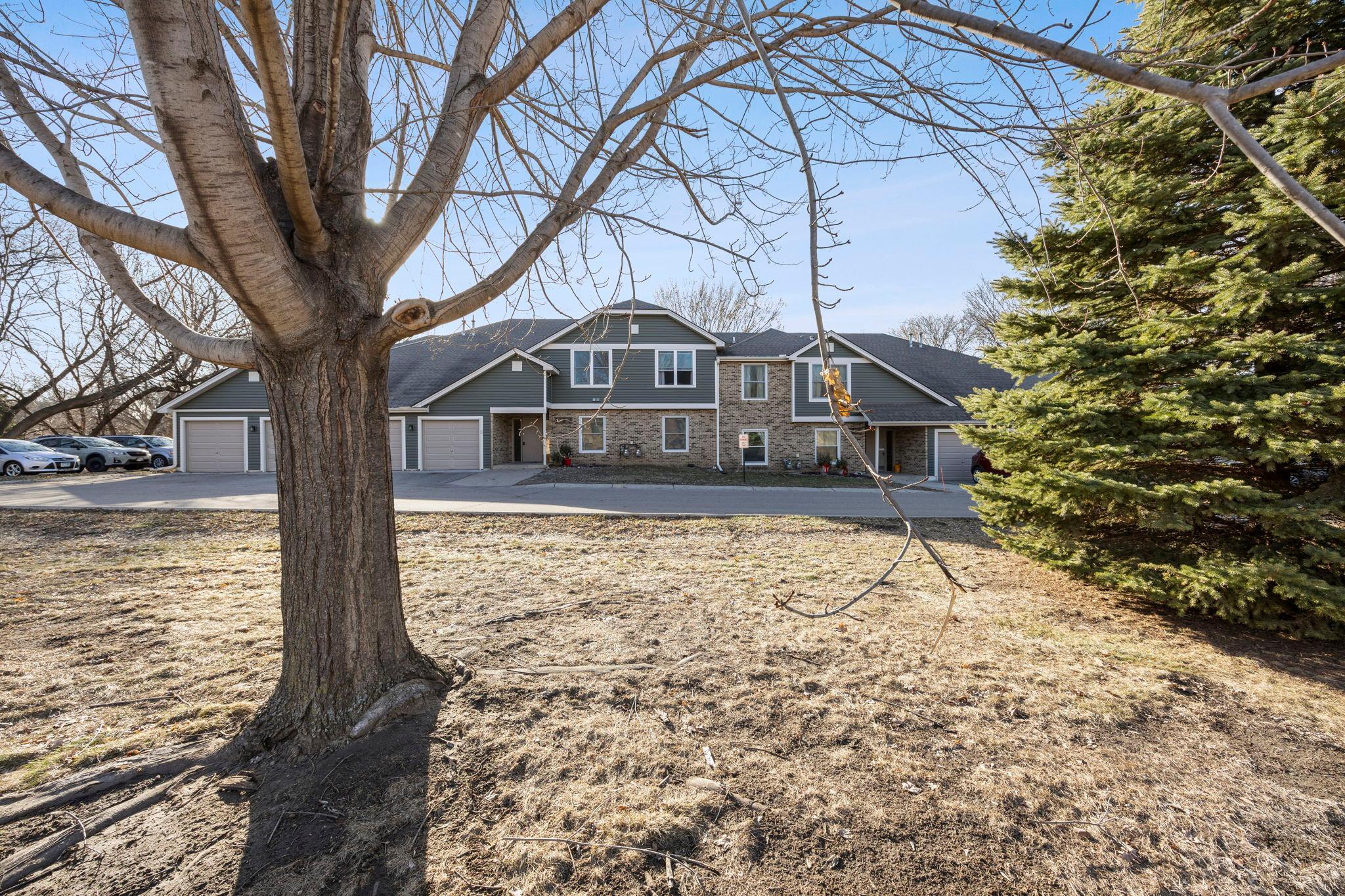 3861 Gold Point, Unit B Eagan, MN 55122 - Photo 44 of 57