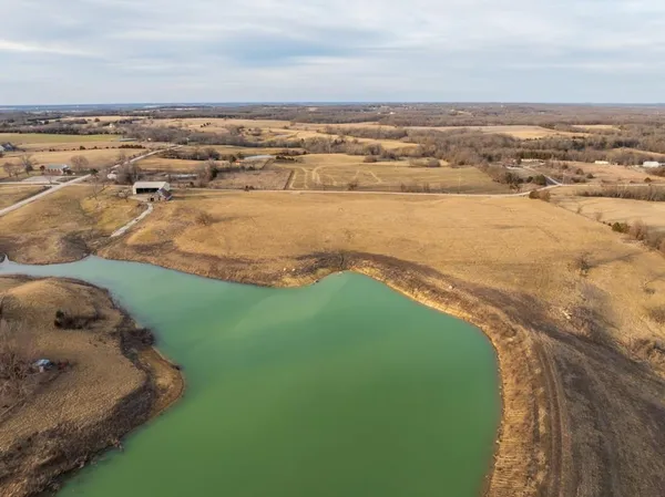$160,960 | Southeast Tract B 400th Road, Warrensburg, MO 64093