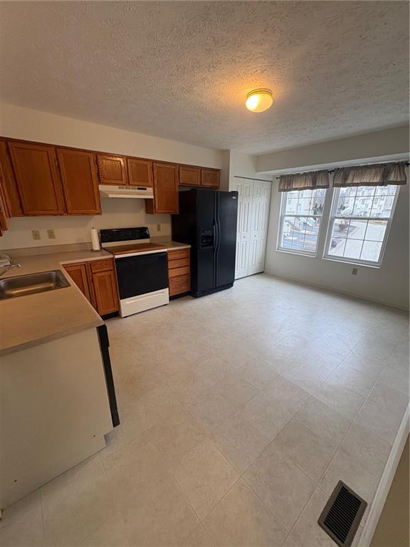 136 Manor View Drive Manor, PA 15665 - Photo 7 of 14