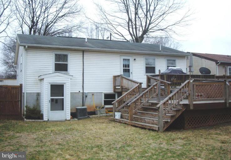 319 East 3rd Avenue Ranson, WV 25438 - Photo 15 of 21 Exterior (Rear)