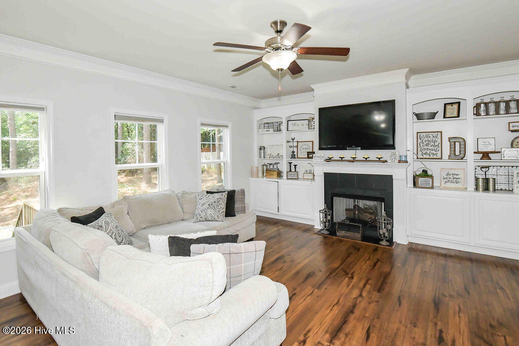 815 Paul McCain Road Aberdeen, NC 28315 - Photo 3 of 29