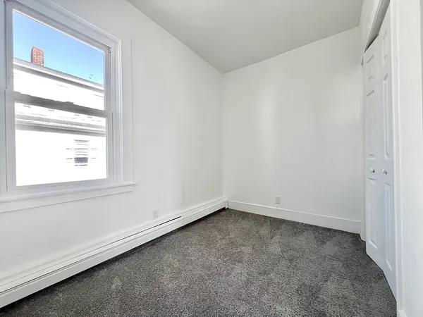 $2,200 | 17 Church Street, Unit 2, Taunton, MA 02780