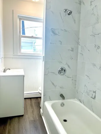 $2,200 | 17 Church Street, Unit 2, Taunton, MA 02780