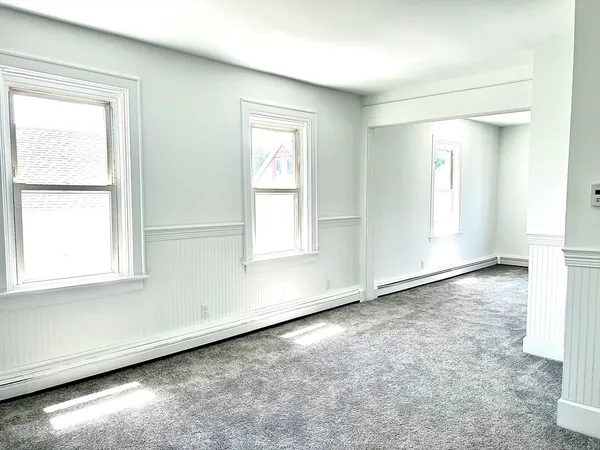 $2,200 | 17 Church Street, Unit 2, Taunton, MA 02780