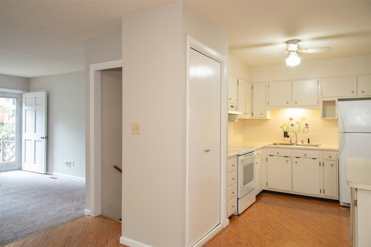 612 Old Farm Road Raleigh, NC 27606 - Photo 5 of 25 Photo 5