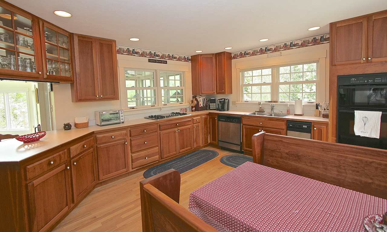 80 Rivers Edge Road Carroll, NH 03595 - Photo 3 of 37