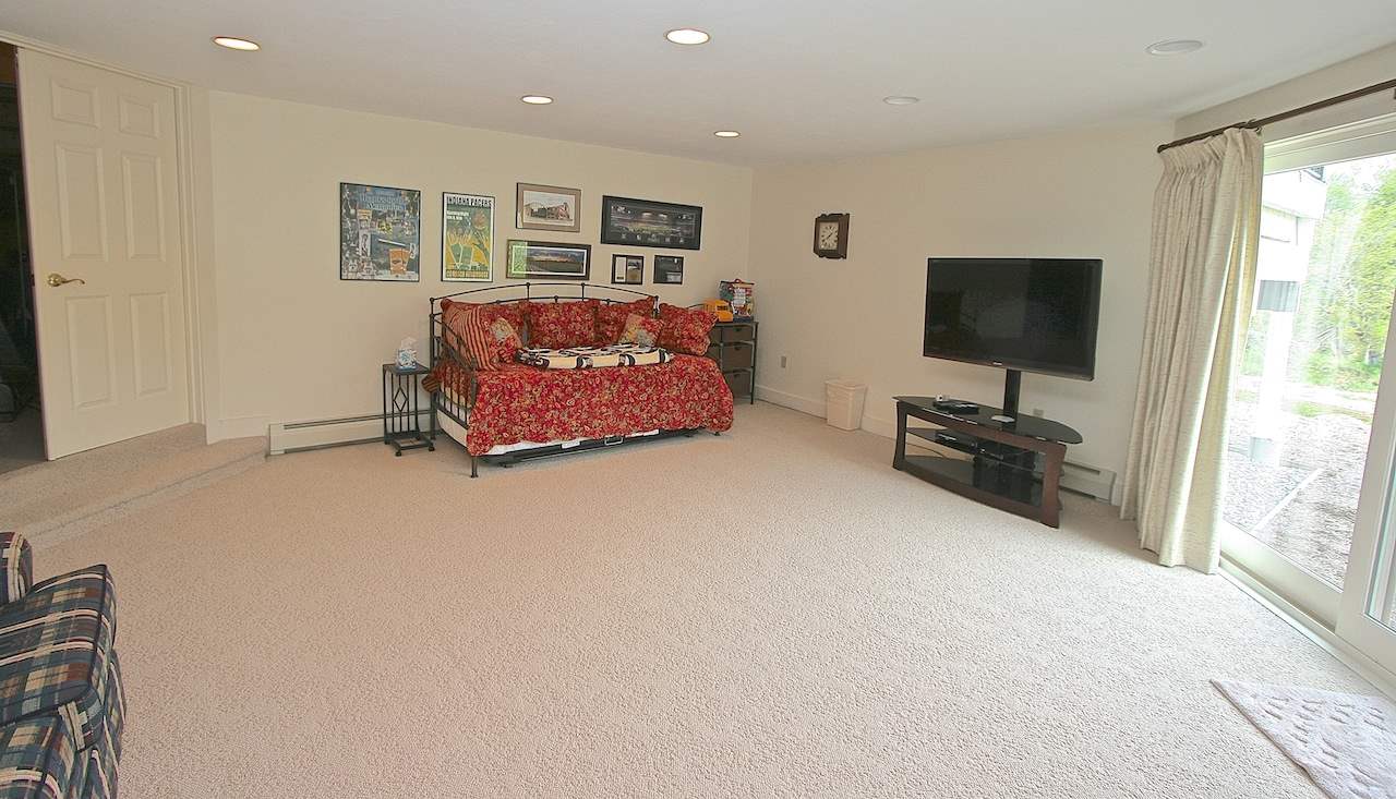 80 Rivers Edge Road Carroll, NH 03595 - Photo 34 of 37