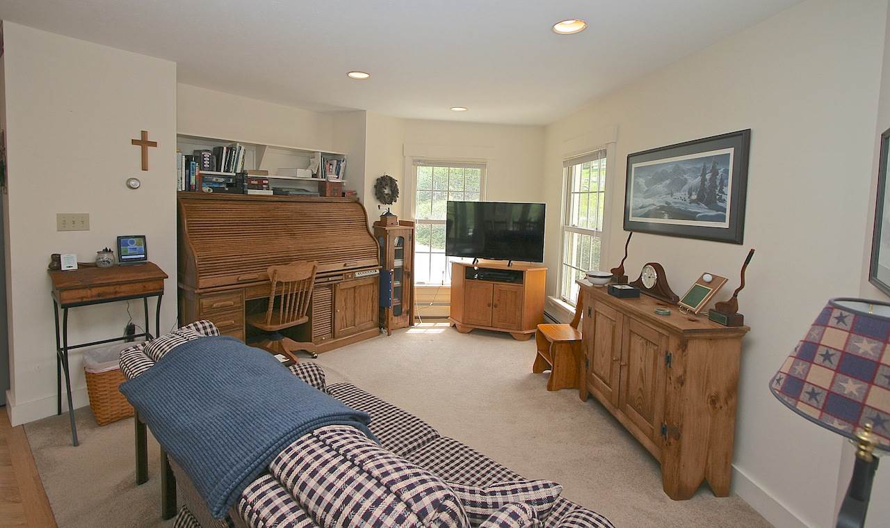 80 Rivers Edge Road Carroll, NH 03595 - Photo 7 of 37