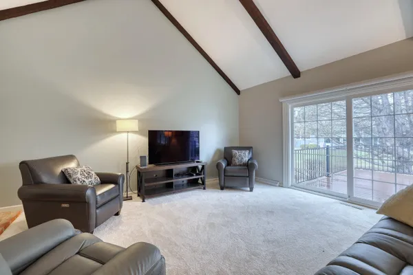 $395,000 | 2324 Cumberland Court, Mequon, WI 53092