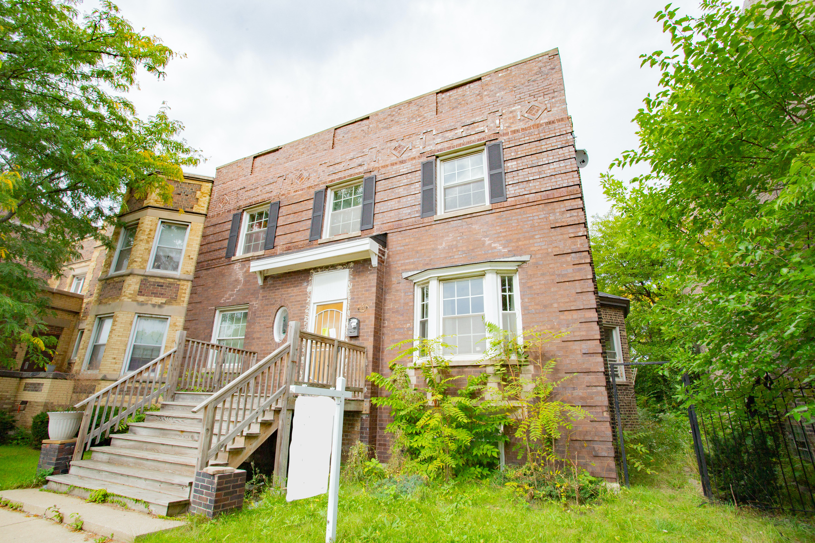 3556 West Congress Pkwy  