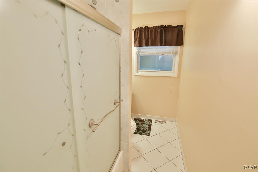 2120 Pinehurst Road Bethlehem, PA 18018 - Photo 19 of 31 Gallery Image 19