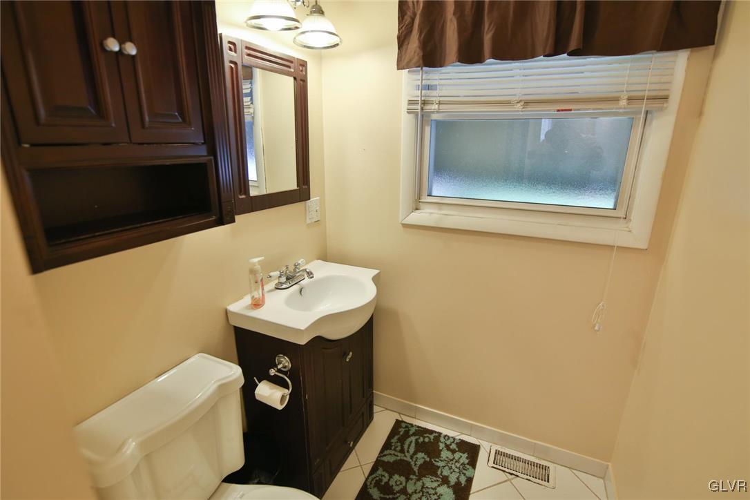 2120 Pinehurst Road Bethlehem, PA 18018 - Photo 20 of 31 Gallery Image 20