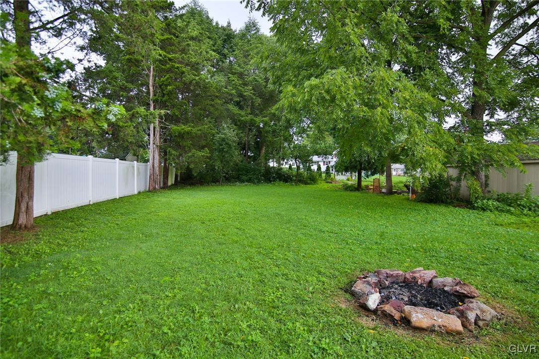 2120 Pinehurst Road Bethlehem, PA 18018 - Photo 29 of 31 Gallery Image 29