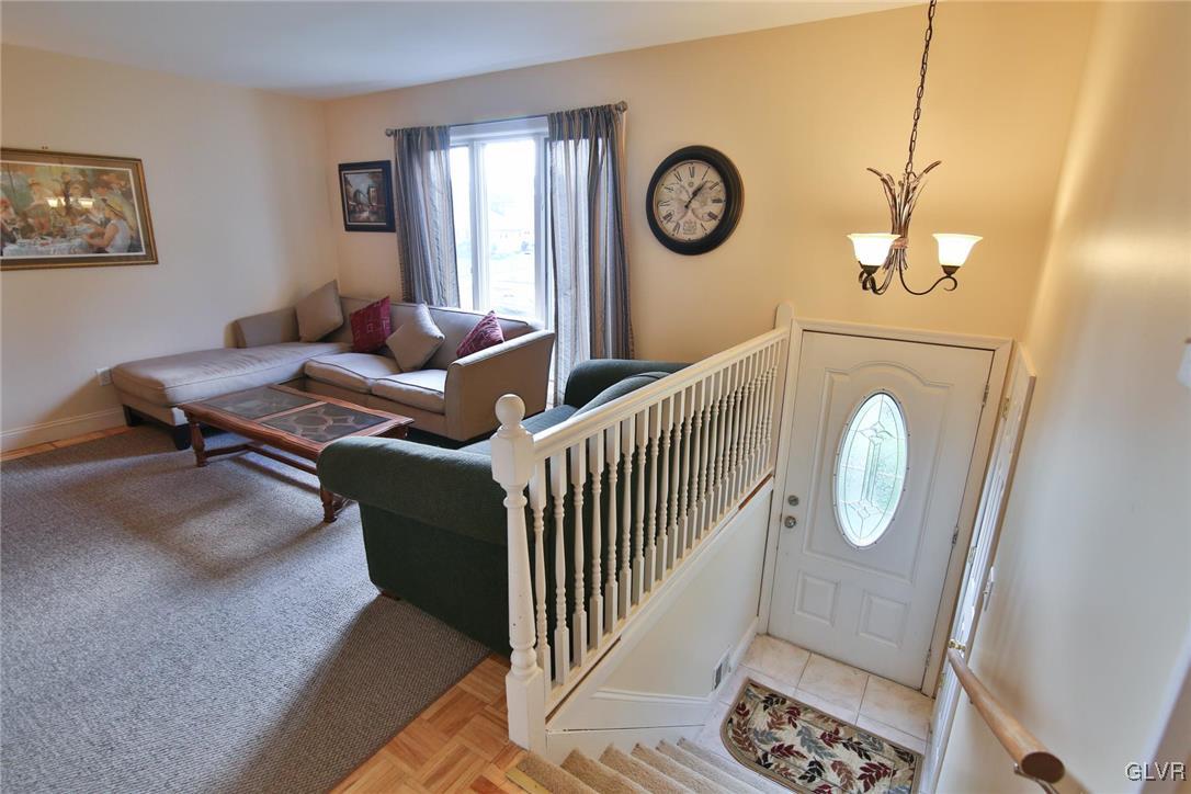 2120 Pinehurst Road Bethlehem, PA 18018 - Photo 5 of 31 Gallery Image 5