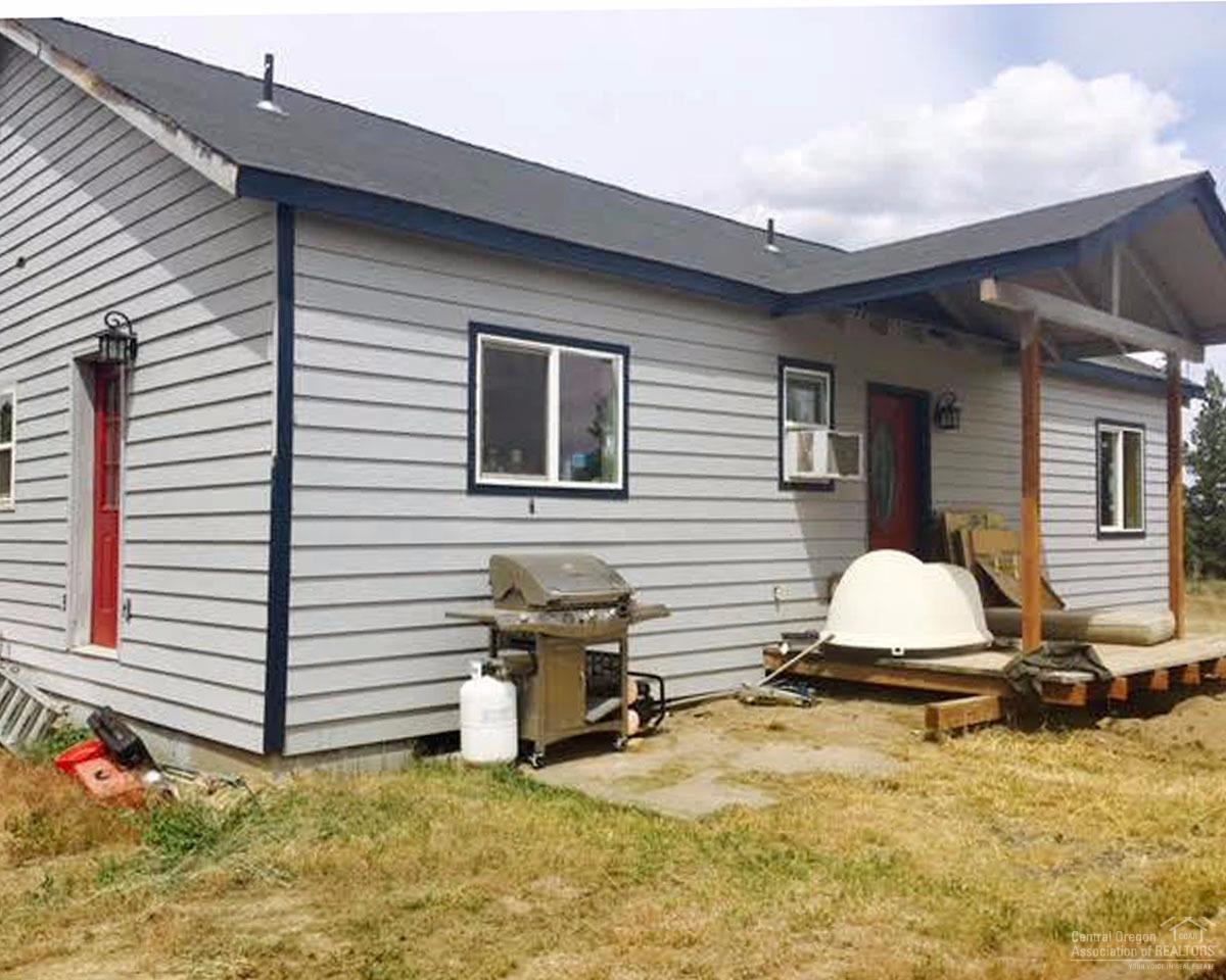 61695 Gribbling Road Bend, OR 97702 - Photo 12 of 17 Gallery Image 12