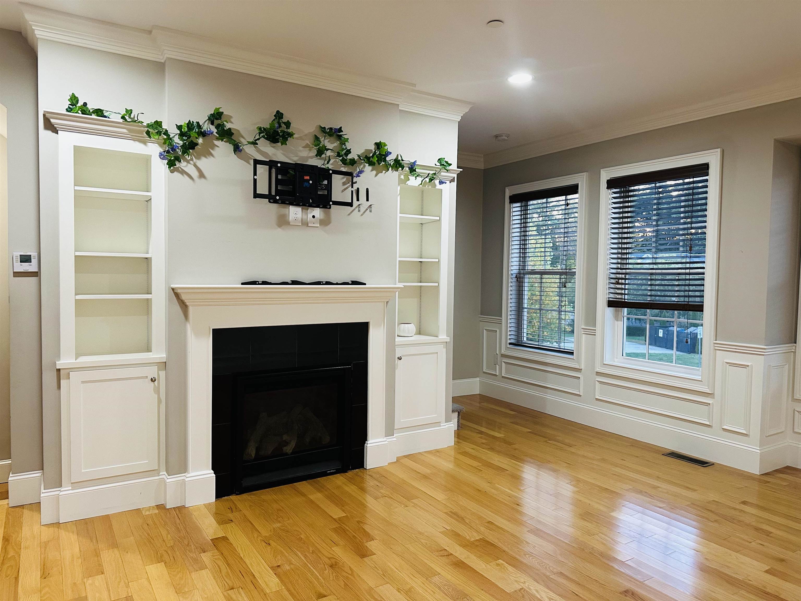 27 Acadia Lane Exeter, NH 03833 - Photo 6 of 18 Gallery Image 6