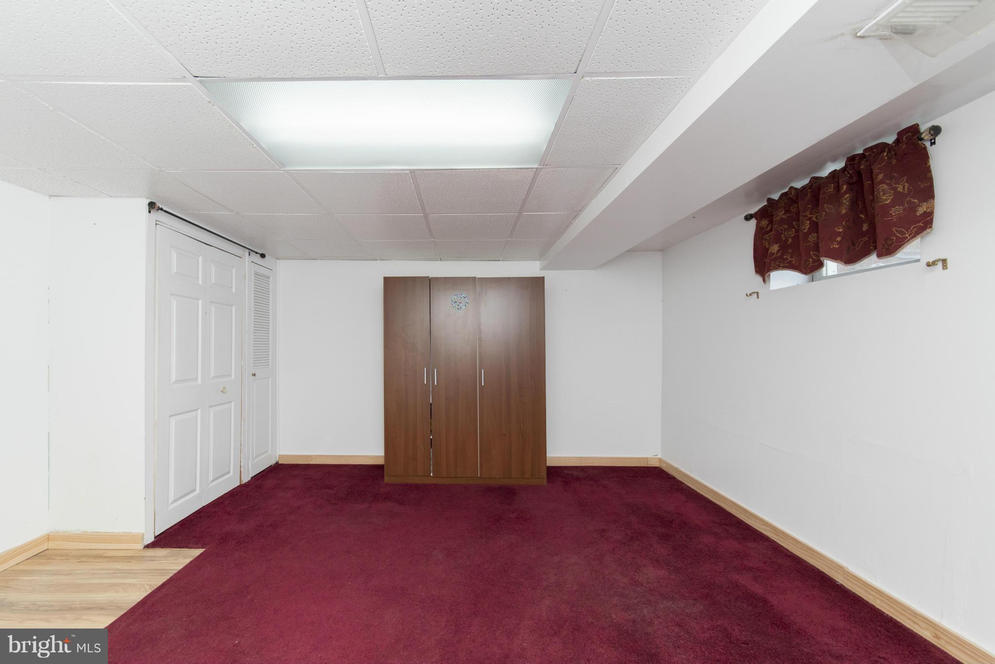 1903 Penhall Road Baltimore, MD 21222 - Photo 25 of 30 Family Room