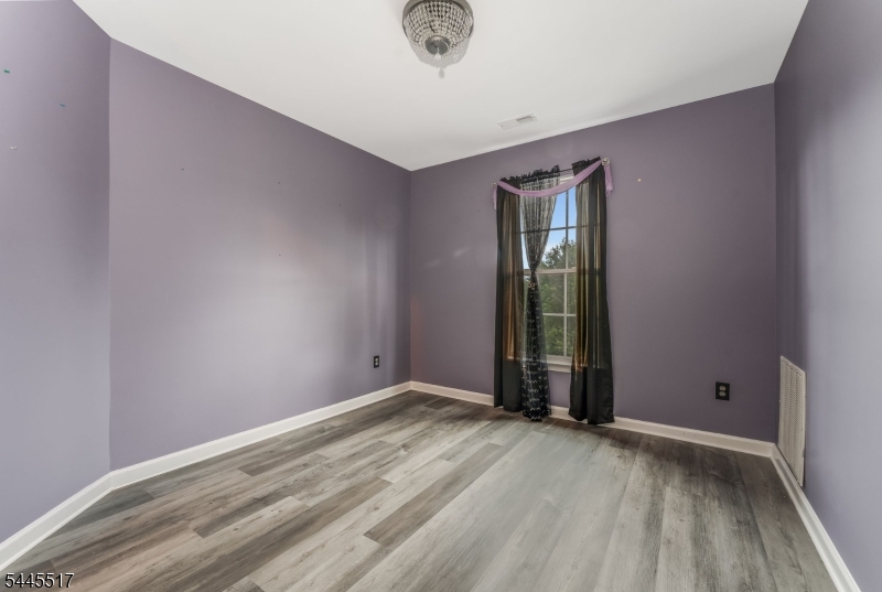 209 Kuhl Road Flemington, NJ 08822 - Photo 31 of 50