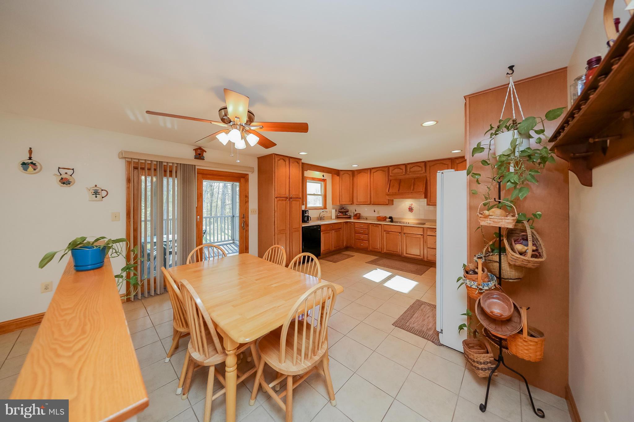 588 Mitchell Mountain Road Reva, VA 22735 - Photo 11 of 30 Kitchen