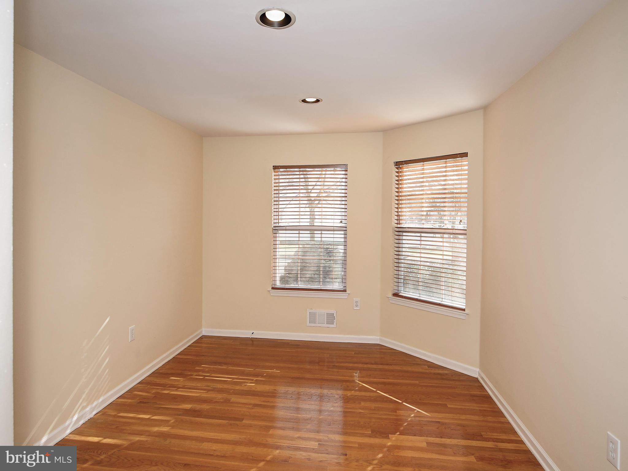 29 Port Mercer Road Lawrenceville, NJ 08648 - Photo 11 of 24 Bonus Room/Office