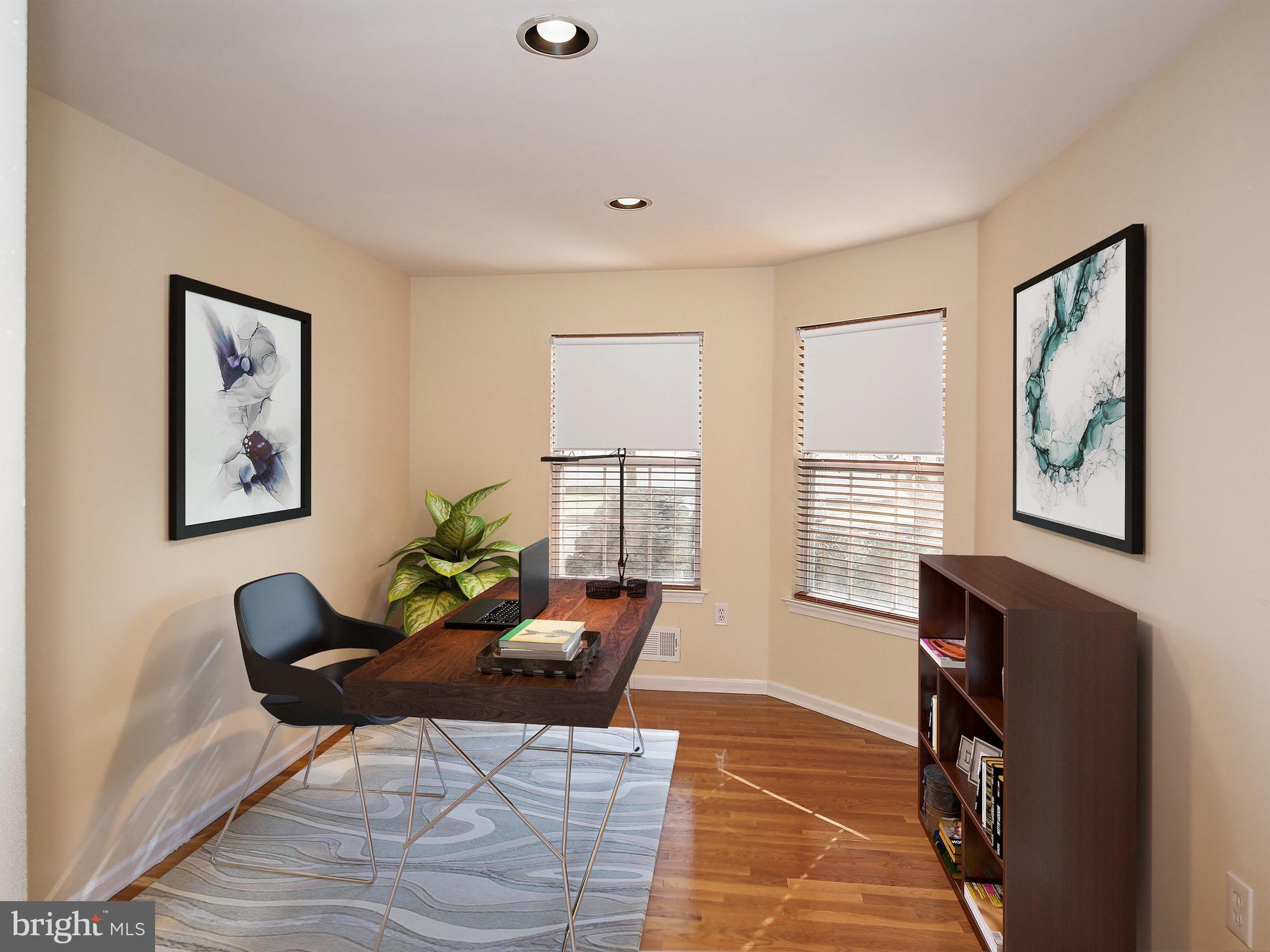 29 Port Mercer Road Lawrenceville, NJ 08648 - Photo 12 of 24 Bonus Room/Office W/Furniture