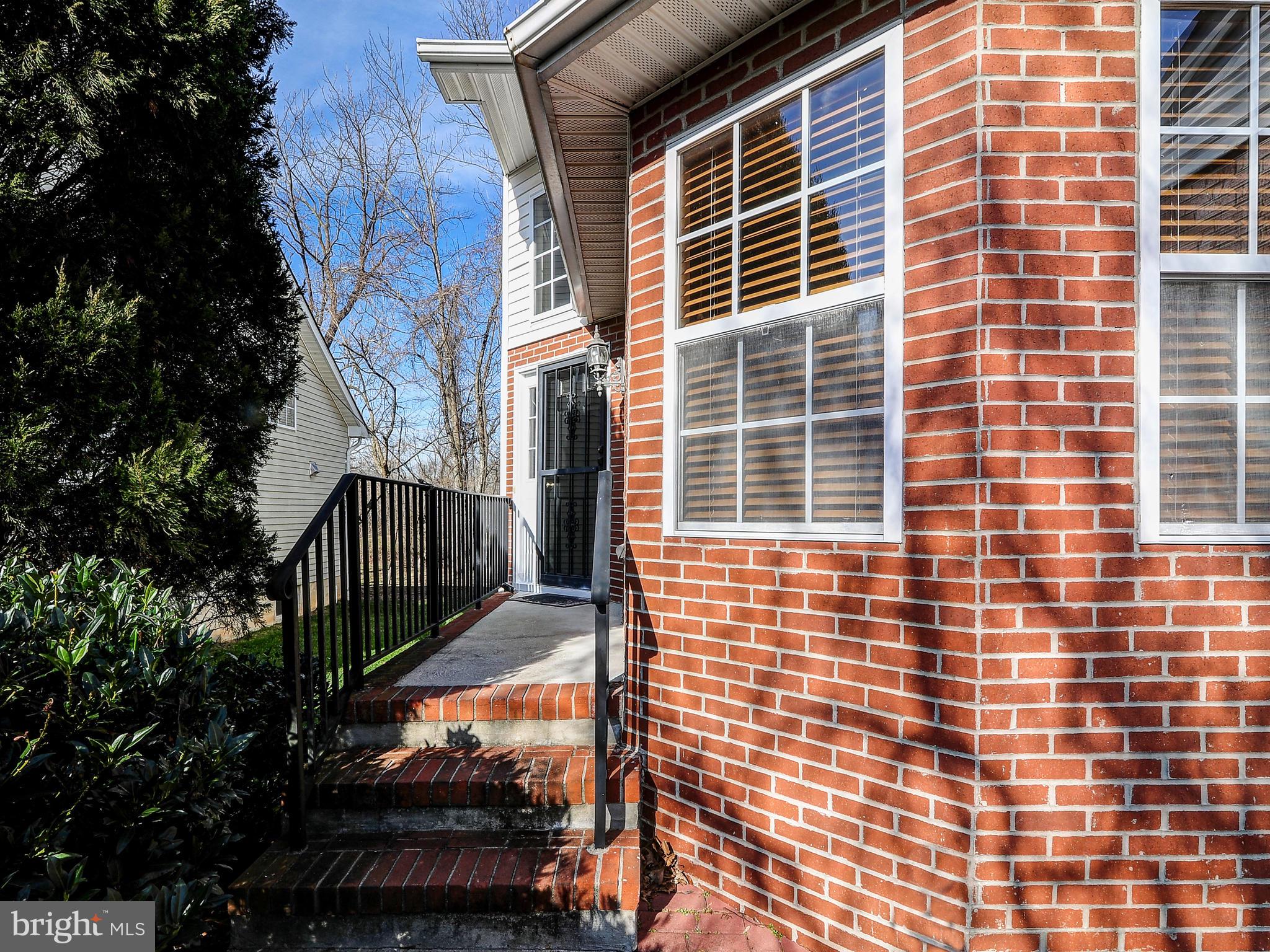 29 Port Mercer Road Lawrenceville, NJ 08648 - Photo 3 of 24