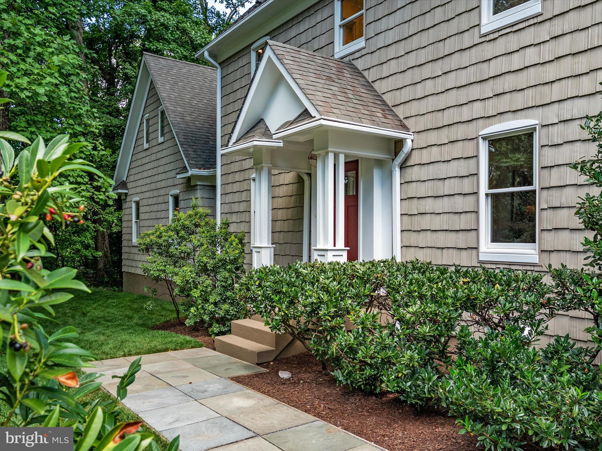 830 Creek View Road Severna Park, MD 21146 - Photo 8 of 73 Attention to Detail both Outside and In