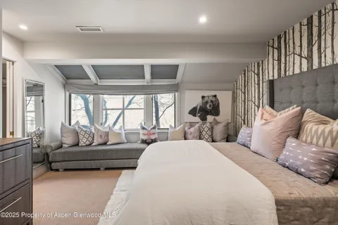 $5,295,000 | 100 North 8th Street, Unit 18, Aspen, CO 81611