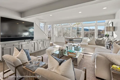$5,295,000 | 100 North 8th Street, Unit 18, Aspen, CO 81611