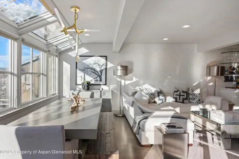 $5,295,000 | 100 North 8th Street, Unit 18, Aspen, CO 81611