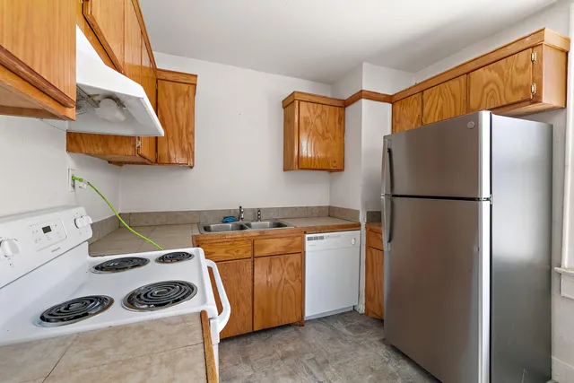 $1,595 | 138 Line Street, Unit E, Charleston, SC 29403