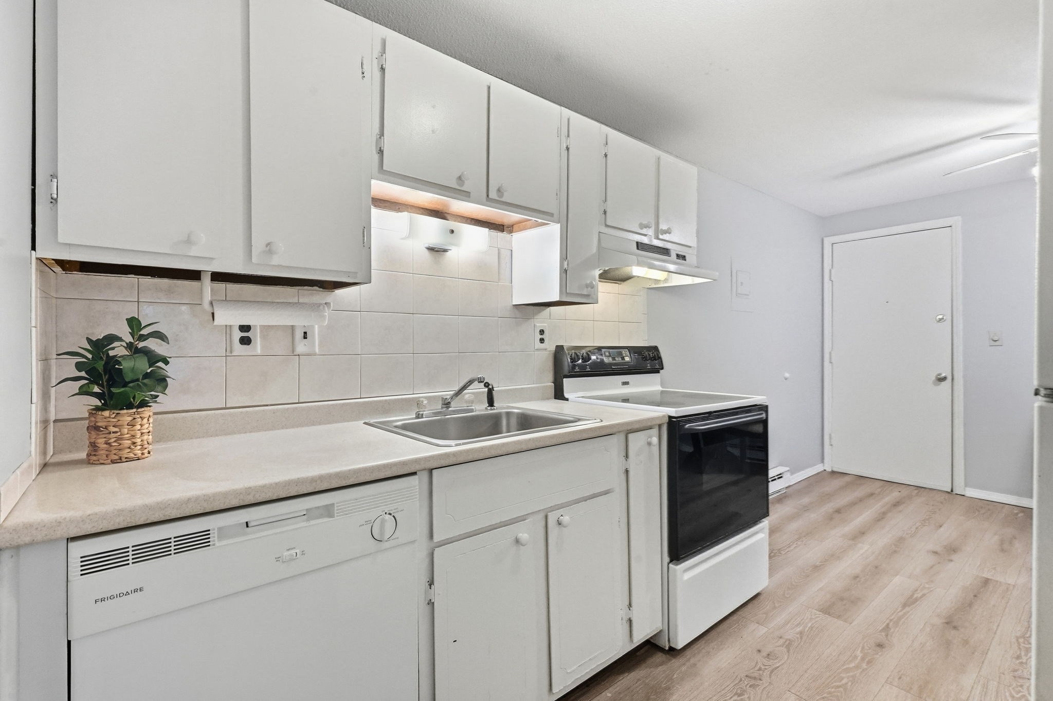 80 Damon Road, Unit 6308 Northampton, MA 01060 - Photo 13 of 42 Gallery Image 13