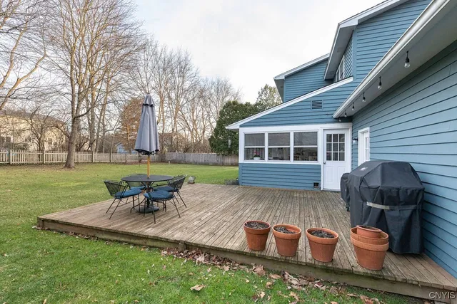 $495,000 | 8150 Old Sunridge Drive, Manlius, NY 13104