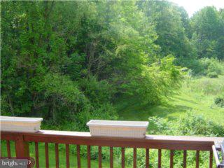 252 Fox Run Exton, PA 19341 - Photo 5 of 6 Gallery Image 5