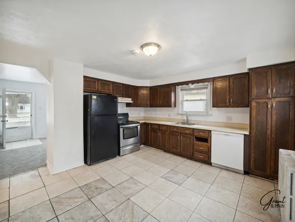 $98,000 | 12850 Sidonie Avenue, Warren, MI 48089