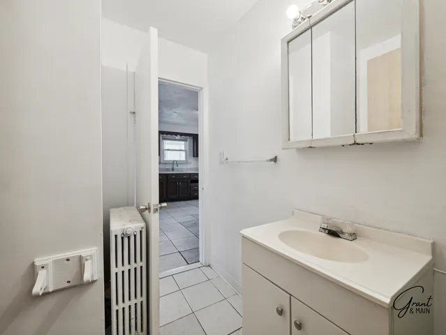 $98,000 | 12850 Sidonie Avenue, Warren, MI 48089