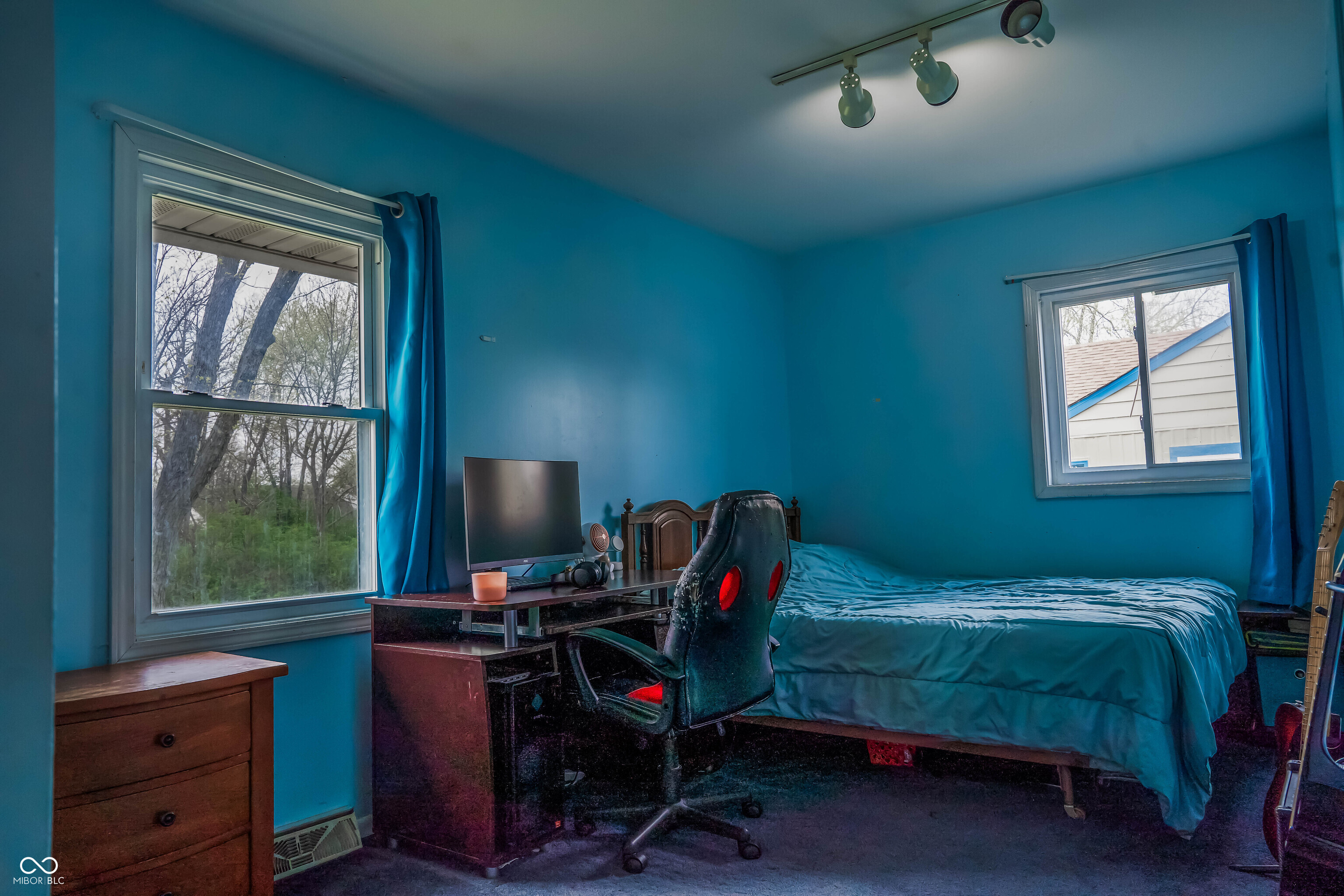 8203 Railroad Road Indianapolis, IN 46217 - Photo 16 of 26