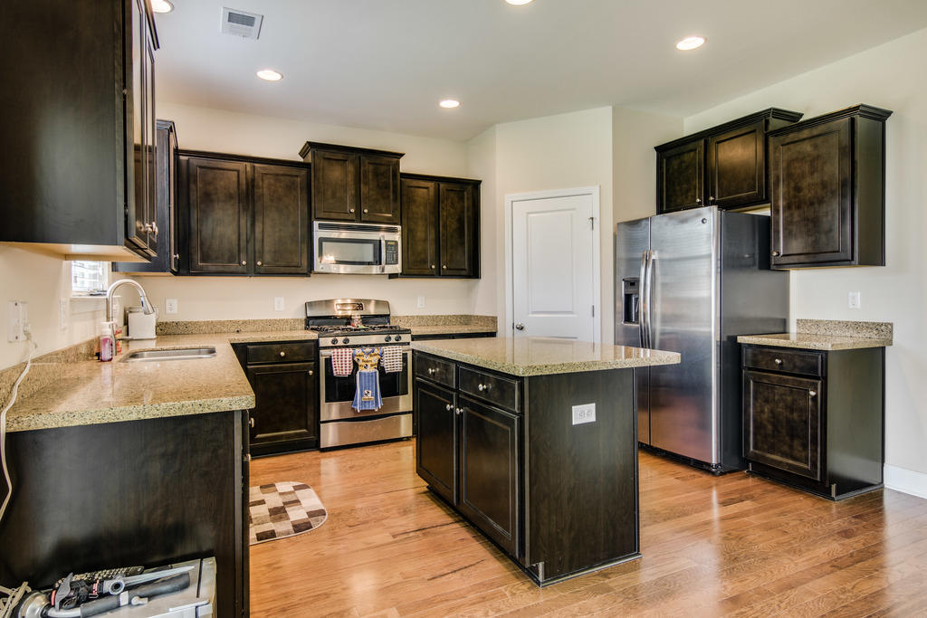 121 Springbank Court Moncks Corner, SC 29461 - Photo 9 of 25 9