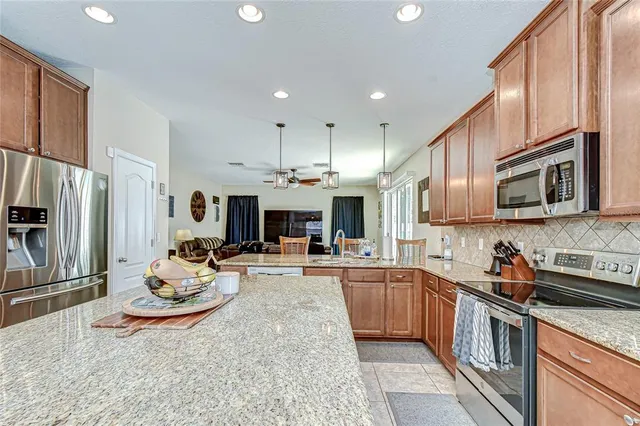 $499,000 | 11614 Warren Oaks Place, Riverview, FL 33578