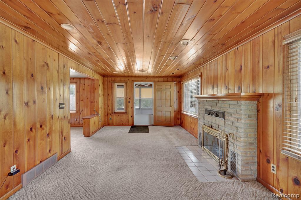 4901 Pointe Tremble Road Algonac, MI 48001 - Photo 4 of 45