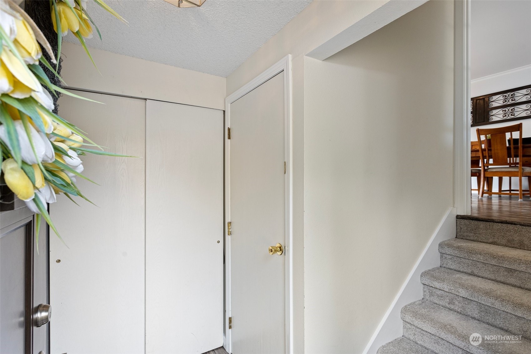 9110 Park Road, Unit 300L Edmonds, WA 98026 - Photo 4 of 27 a view of entryway with stairs and a window