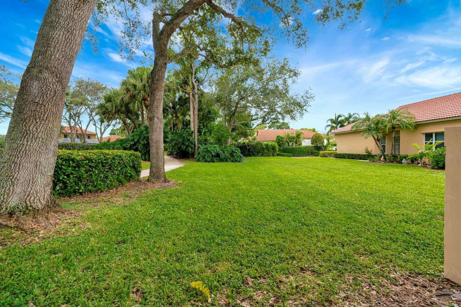 1002 Aspri Way Riviera Beach, FL 33418 - Photo 39 of 47 Photo 39