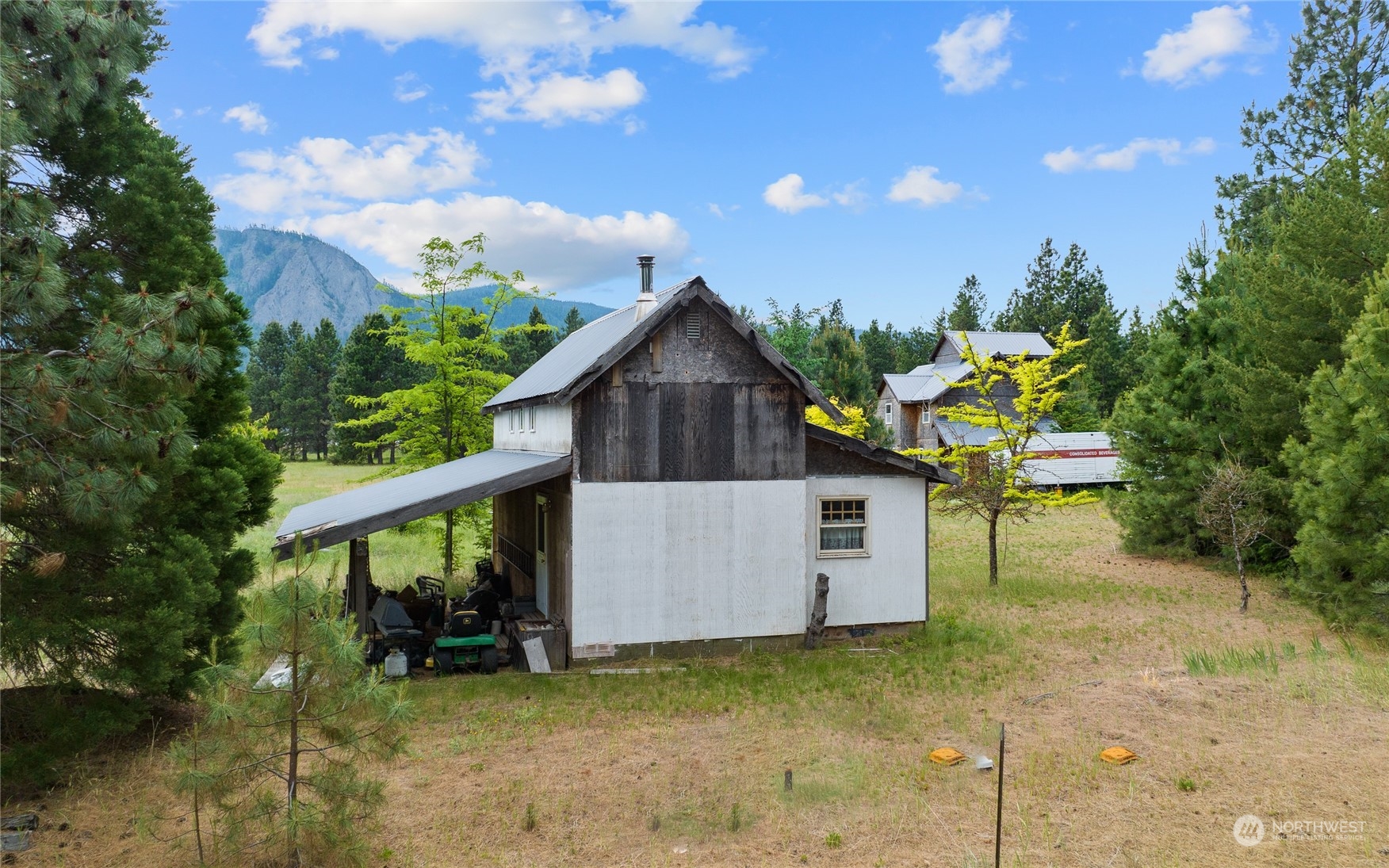 810 Dunnagan Road Cle Elum, WA 98922 - Photo 3 of 23 Gallery Image 3