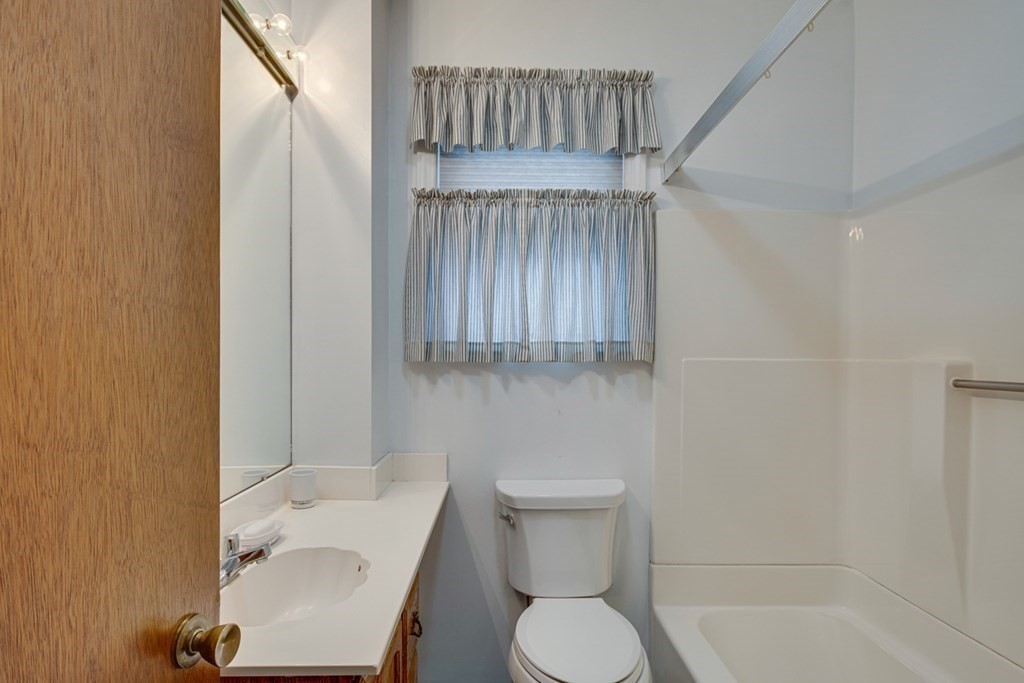30 Rice Street Marlborough, MA 01752 - Photo 12 of 24 Gallery Image 12