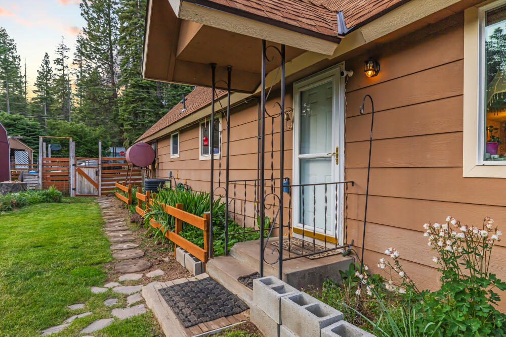 27233 Rocky Point Road Klamath Falls, OR 97601 - Photo 74 of 85
