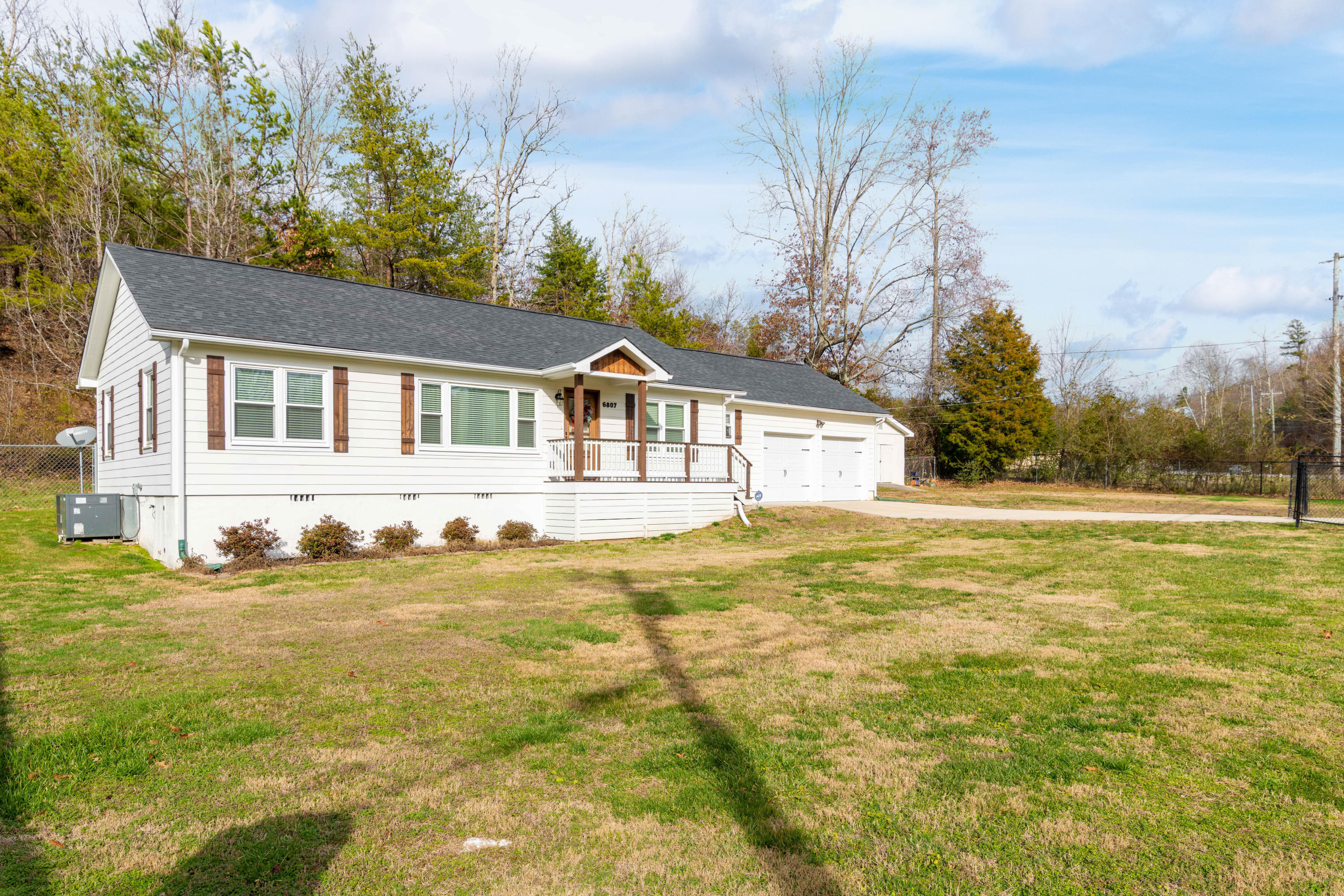 6807 Short Tail Springs Road Harrison, TN 37341 - Photo 30 of 38 D85_9483