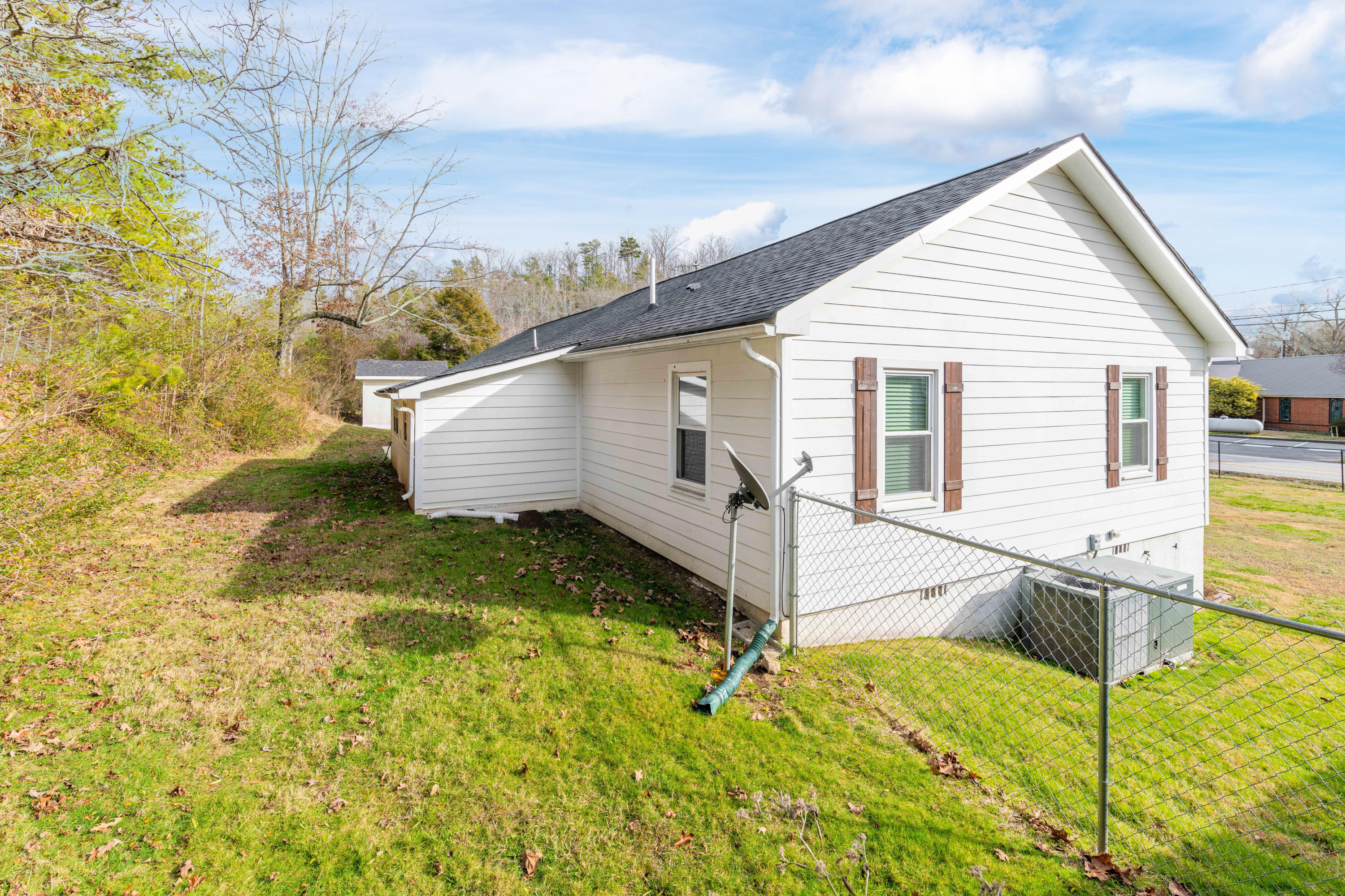 6807 Short Tail Springs Road Harrison, TN 37341 - Photo 31 of 38 D85_9490