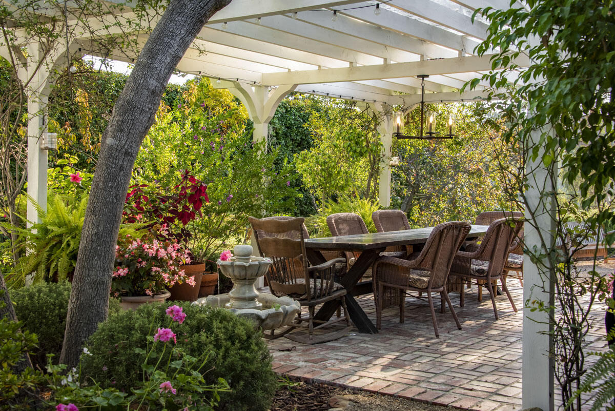 223 Rametto Road Santa Barbara, CA 93108 - Photo 12 of 35 a view of a dining table and chairs in the patio