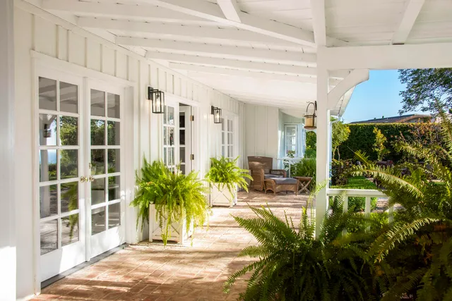 a view of front door and porch