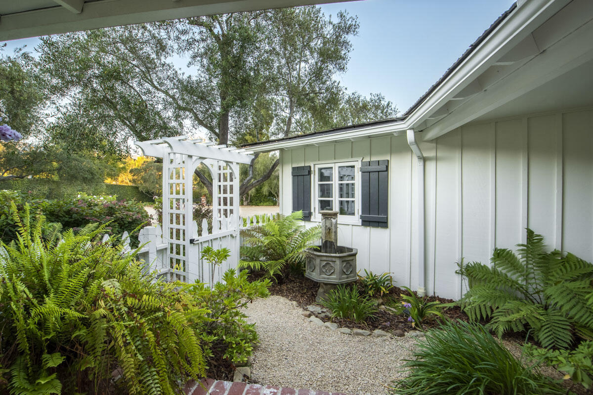 223 Rametto Road Santa Barbara, CA 93108 - Photo 6 of 35 a front view of a house with garden